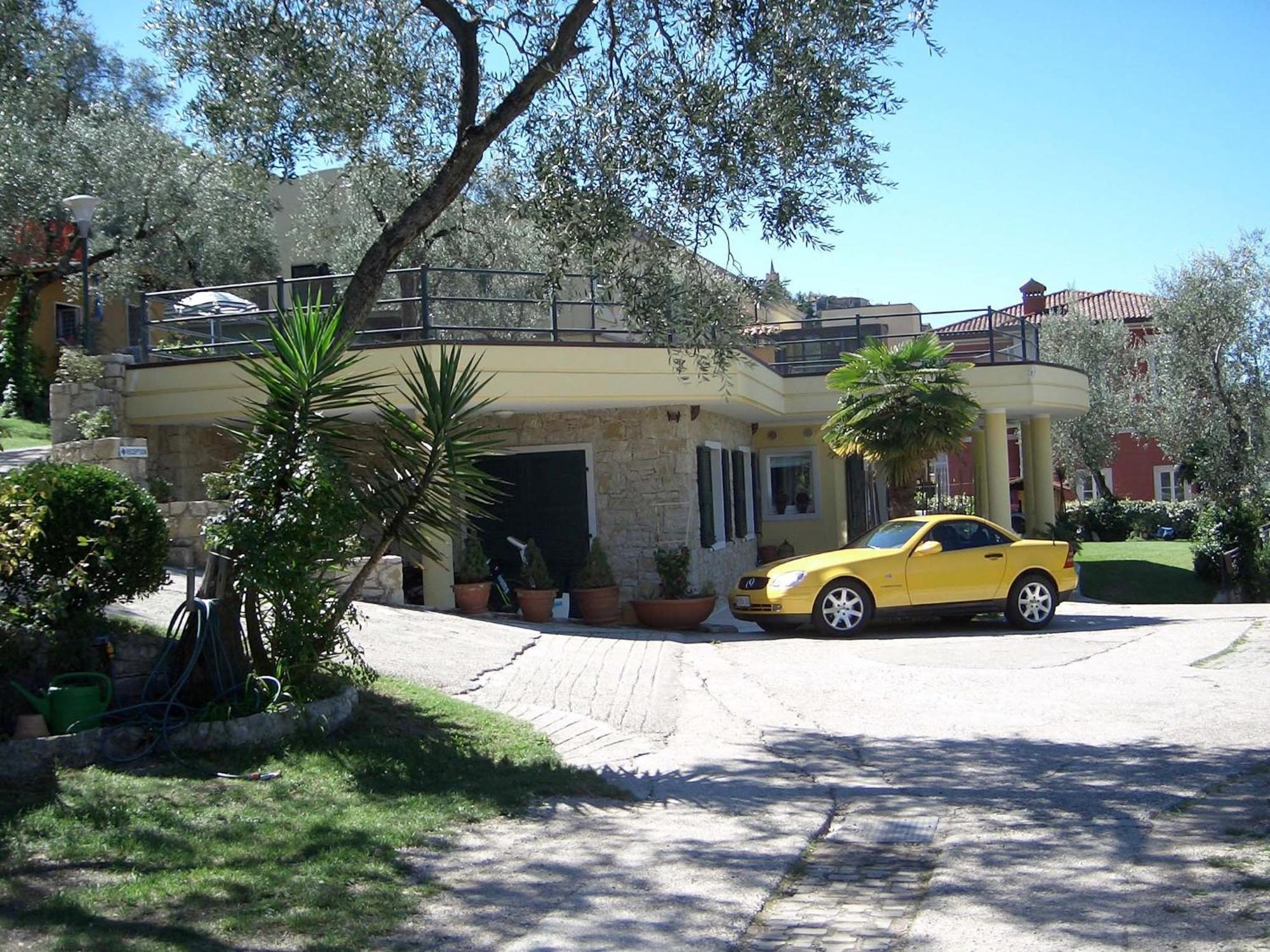 Aquacamp Hotel Brenzone sul Garda Exterior photo